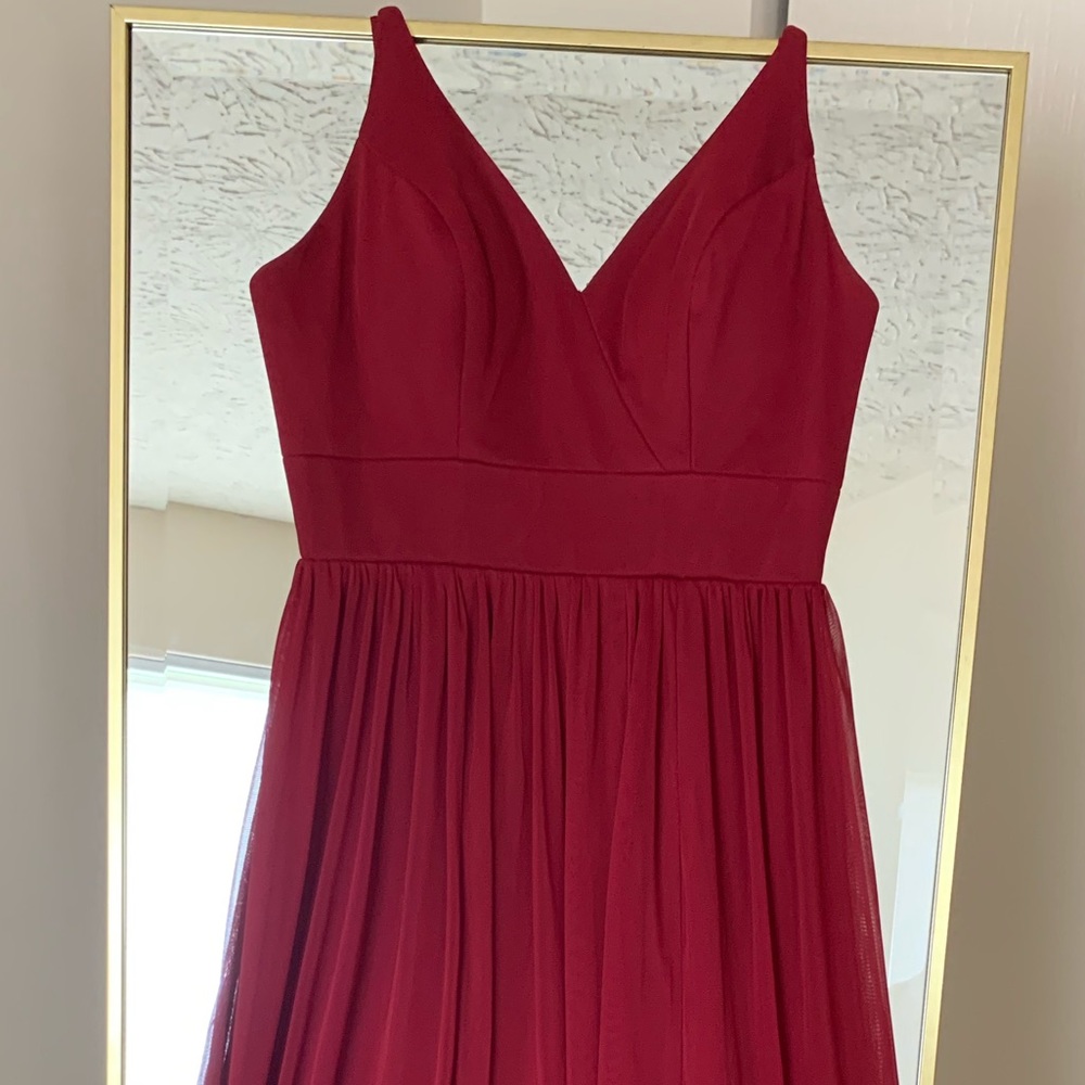 Fitted to 5’2 height 33” bust 24” waist 34” hip